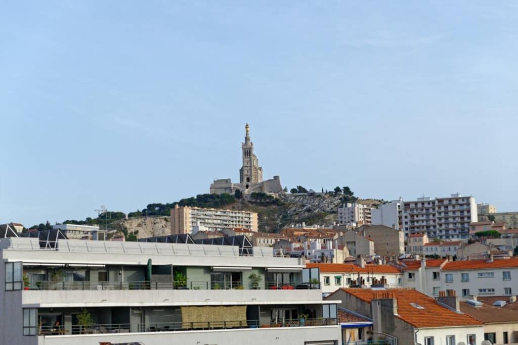Le Bonheur Des Catalans Lägenhet Marseille Exteriör bild